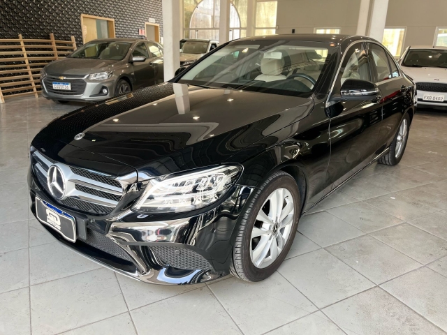 MERCEDES BENZ C180 - BLINDADO