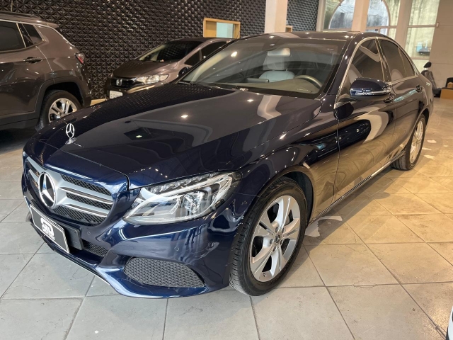 MERCEDES C250 (BLINDADO)