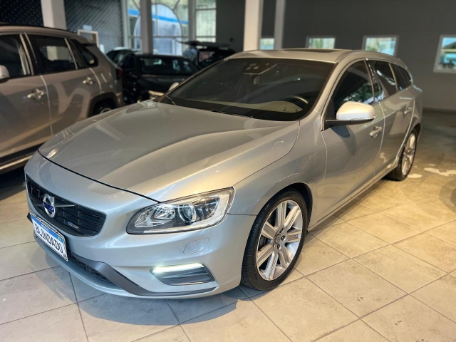 VOLVO V60 - BLINDADO